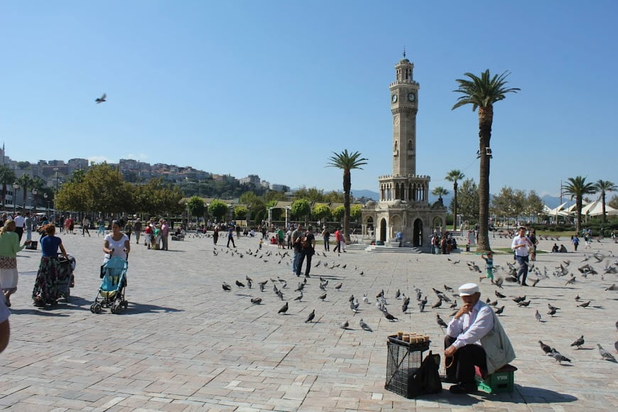 Konak Square & Izmir Clock Tower