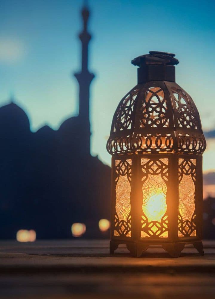 Arab lamps and lanterns