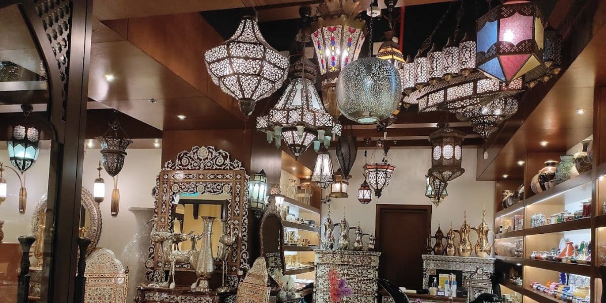 Dubai's Traditional Lanterns