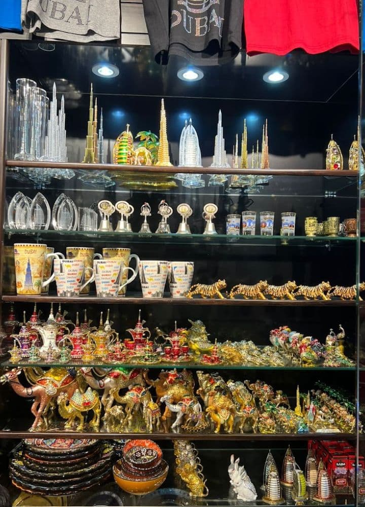 How can I be sure of the authenticity of handicrafts?