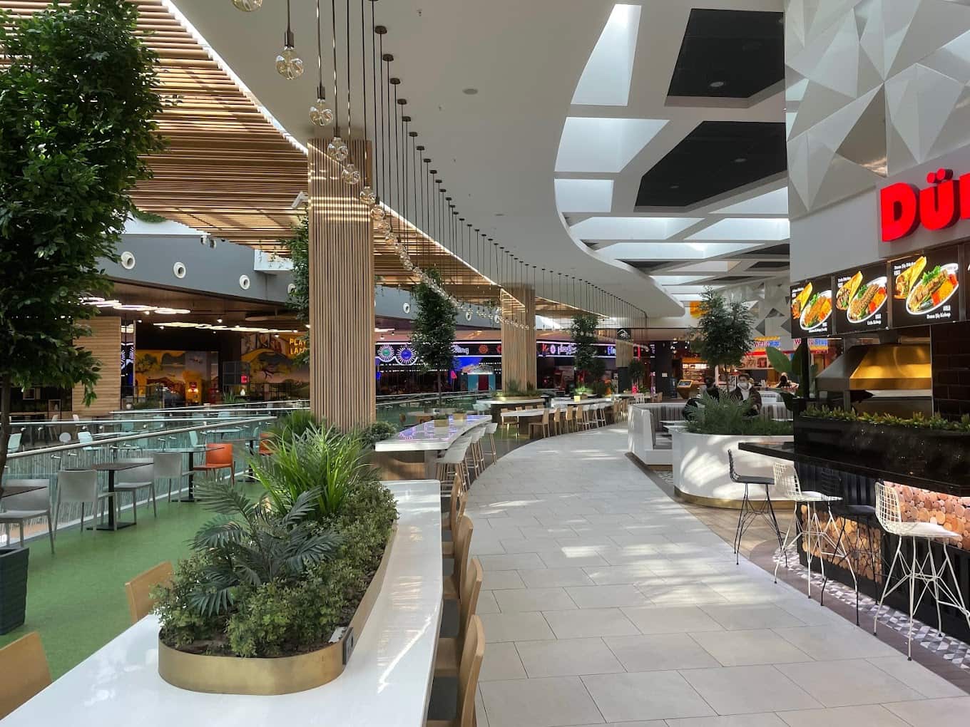 Cafes and restaurants of Marmara Forum Mall
