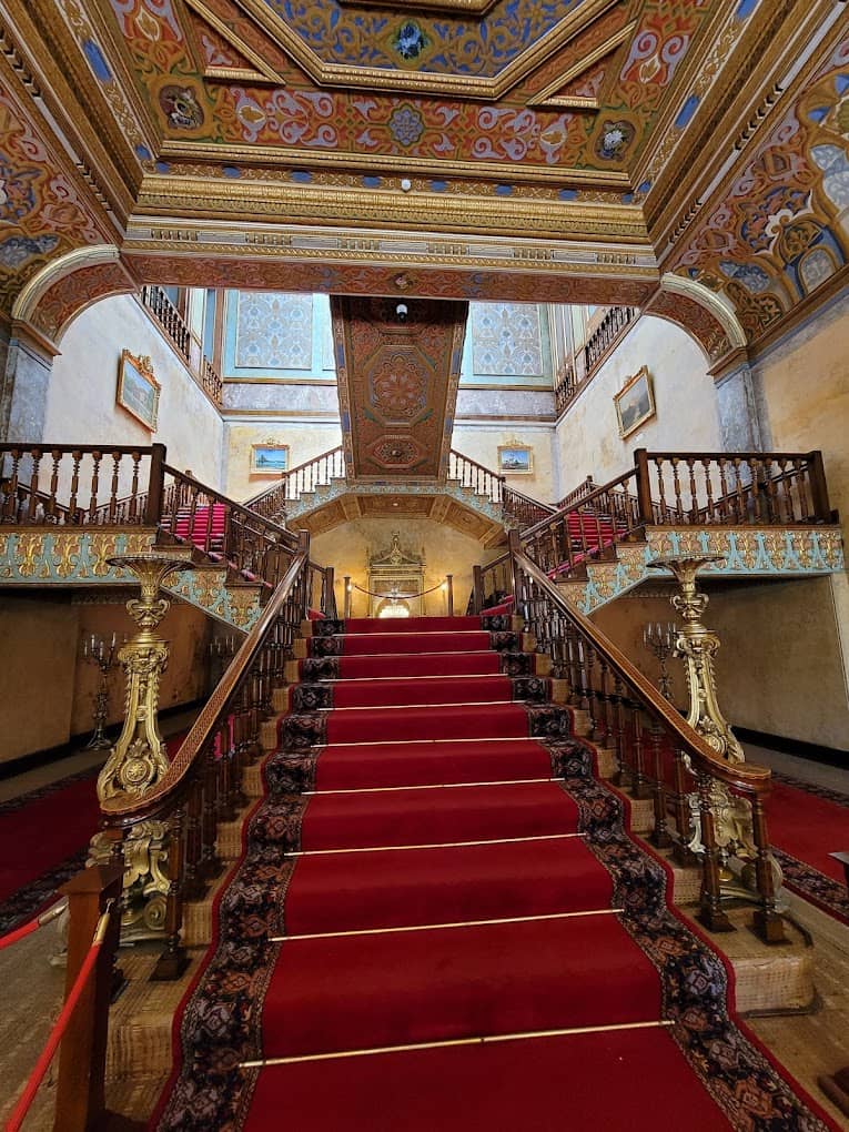 Beylerbeyi Palace Istanbul red carpet